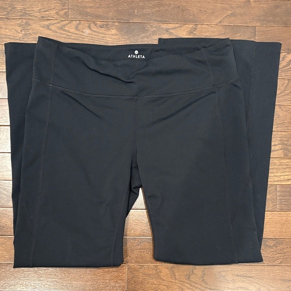Athleta Revelation Pant 1X Black Flare Leg Yoga Waistband Pocket - Picture 12 of 13